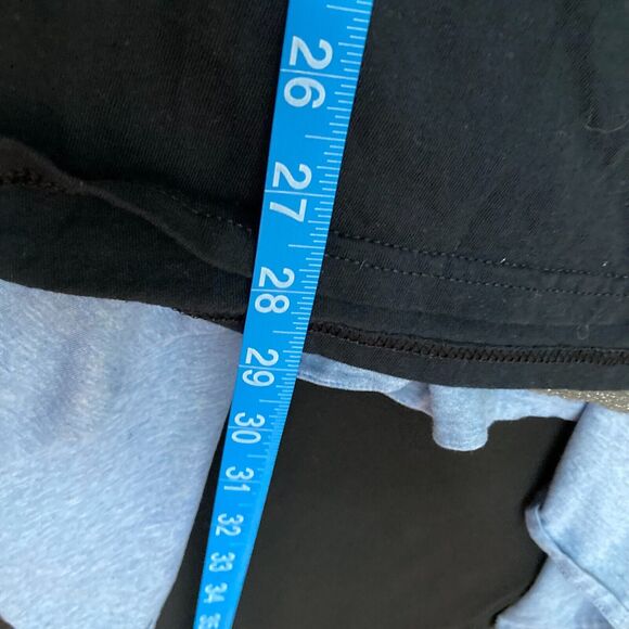 Britney‎ Spears T-Shirt Sz M Piece Of Me Tour Concert 2018 Black Graphic - Picture 7 of 8